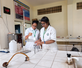 Pharmaceutical Analysis Lab
